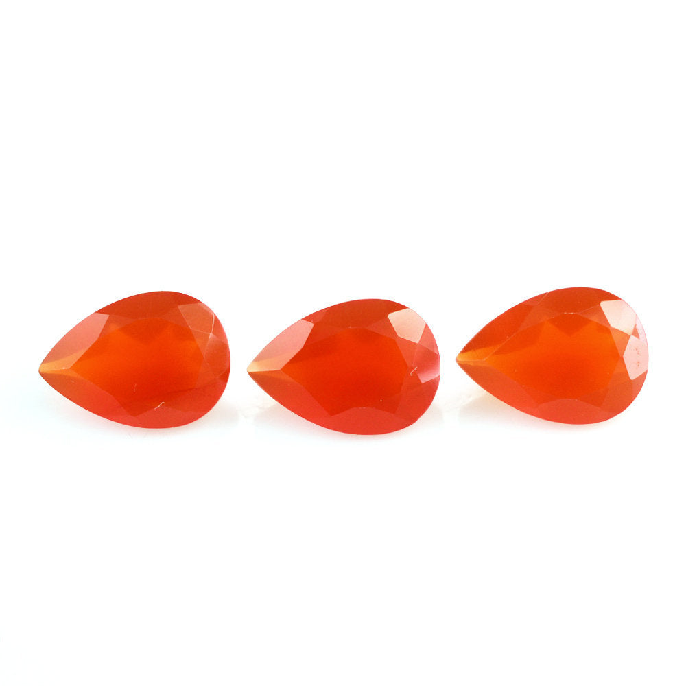 CARNELIAN CUT PEAR 7X5MM 0.63 Cts.