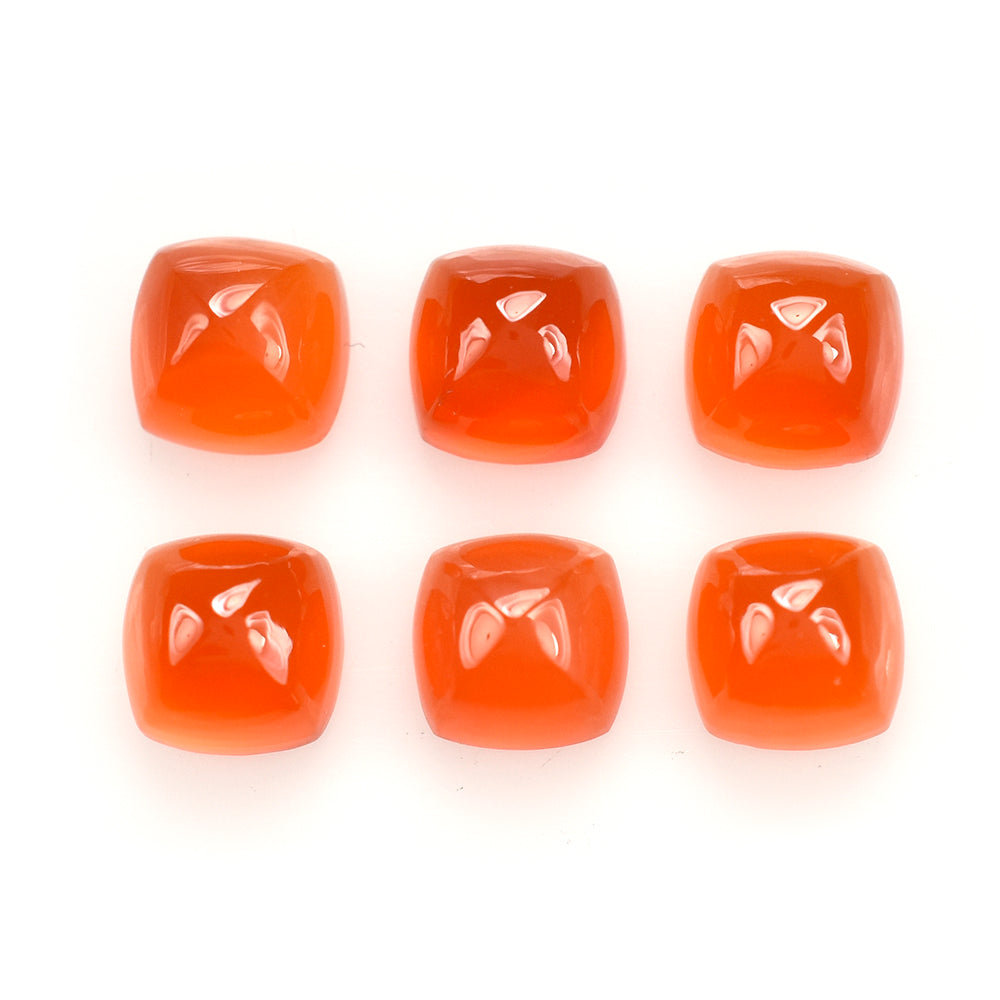 CARNELIAN SUGARLOAF CUSHION CAB (FLAT BOTTOM) 6MM 1.23 Cts.