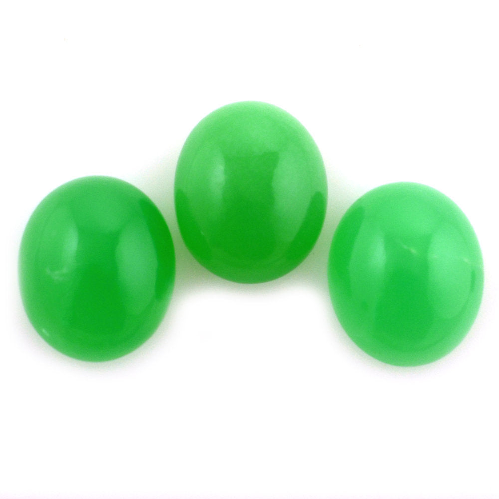 NATURAL CHRYSOPRASE OVAL CAB 12X10MM (MEDIUM/CLEAN) 4.63 Cts.