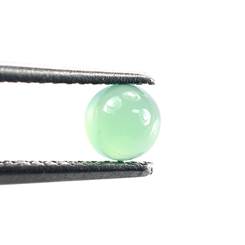CHRYSOPRASE PLAIN ROUND CAB (AA/SEMI-MILKY/CLEAN) 4.50X4.50MM 0.41 Cts.