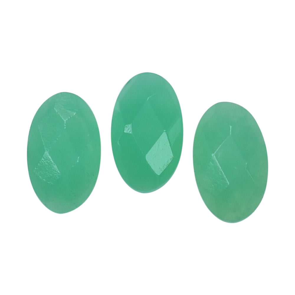 NATURAL CHRYSOPRASE CHECKER OVAL CAB 5X3MM 0.20 Cts.