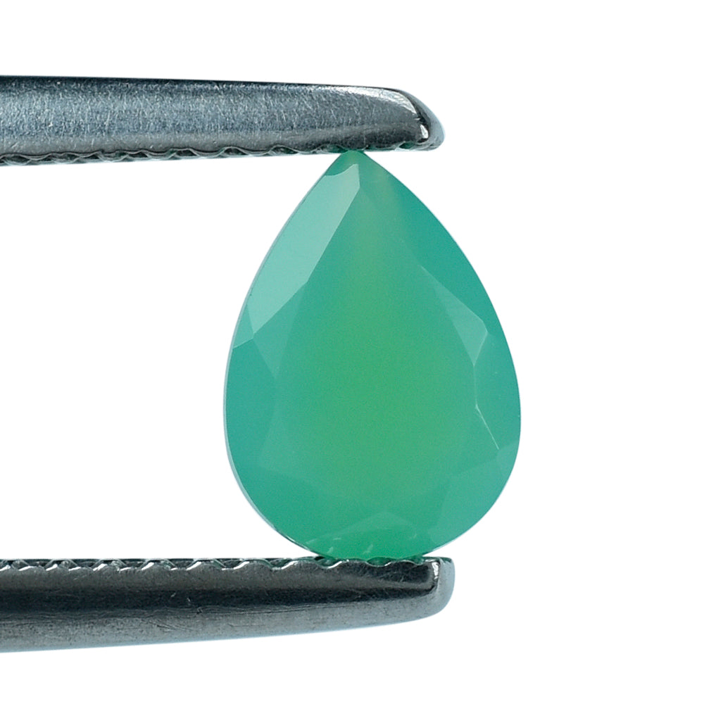 DYED CHRYSOPRASE CHALCEDONY CUT PEAR 7X5MM 0.63 Cts.