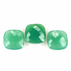 DYED CHRYSOPRASE CHALCEDONY BRIOLETTE CUSHION 16MM 11.28 Cts.
