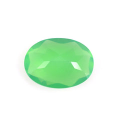 DYED CHRYSOPRASE CHALCEDONY CUT OVAL 7X5MM 0.7 Cts.