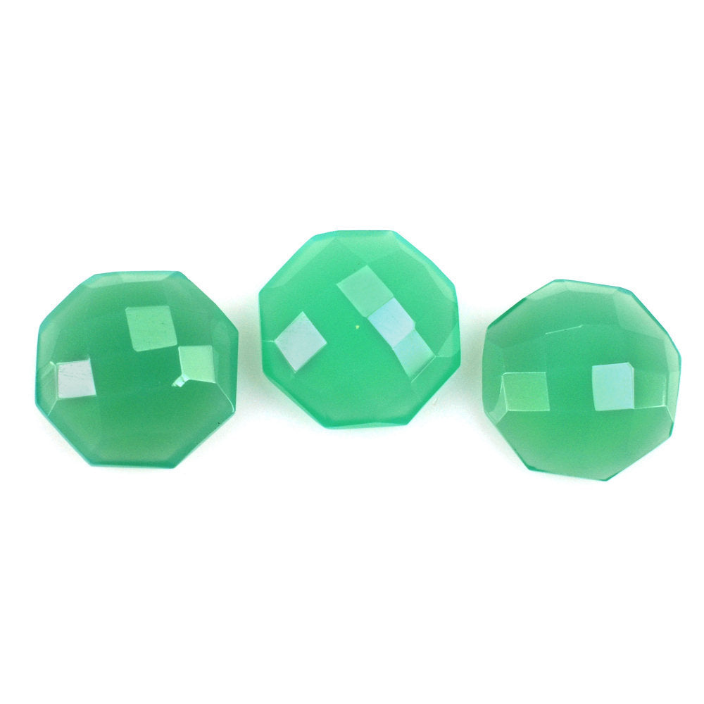 DYED CHRYSOPRASE CHALCEDONY CHECKER OCTAGON CAB 10MM 2.59 Cts.
