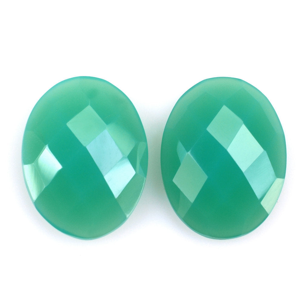 DYED CHRYSOPRASE CHALCEDONY CHECKER OVAL CAB 13X10MM 3.18 Cts.