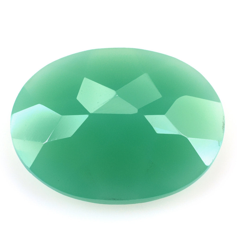 DYED CHRYSOPRASE CHALCEDONY CUT OVAL 16X12MM 5.73 Cts.