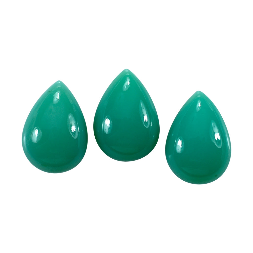 DYED CHRYSOPRASE CHALCEDONY PEAR CAB 14X10MM 4.56 Cts.