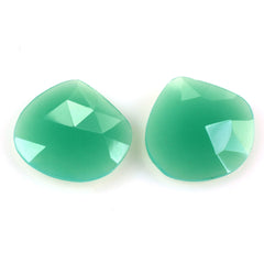 DYED CHRYSOPRASE CHALCEDONY ROSE CUT BRIOLETTE IRREGULAR PEAR  15X14MM 4.3 Cts.