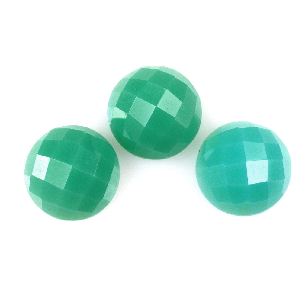 DYED CHRYSOPRASE CHALCEDONY CHECKER ROUND CAB 8MM 1.73 Cts.