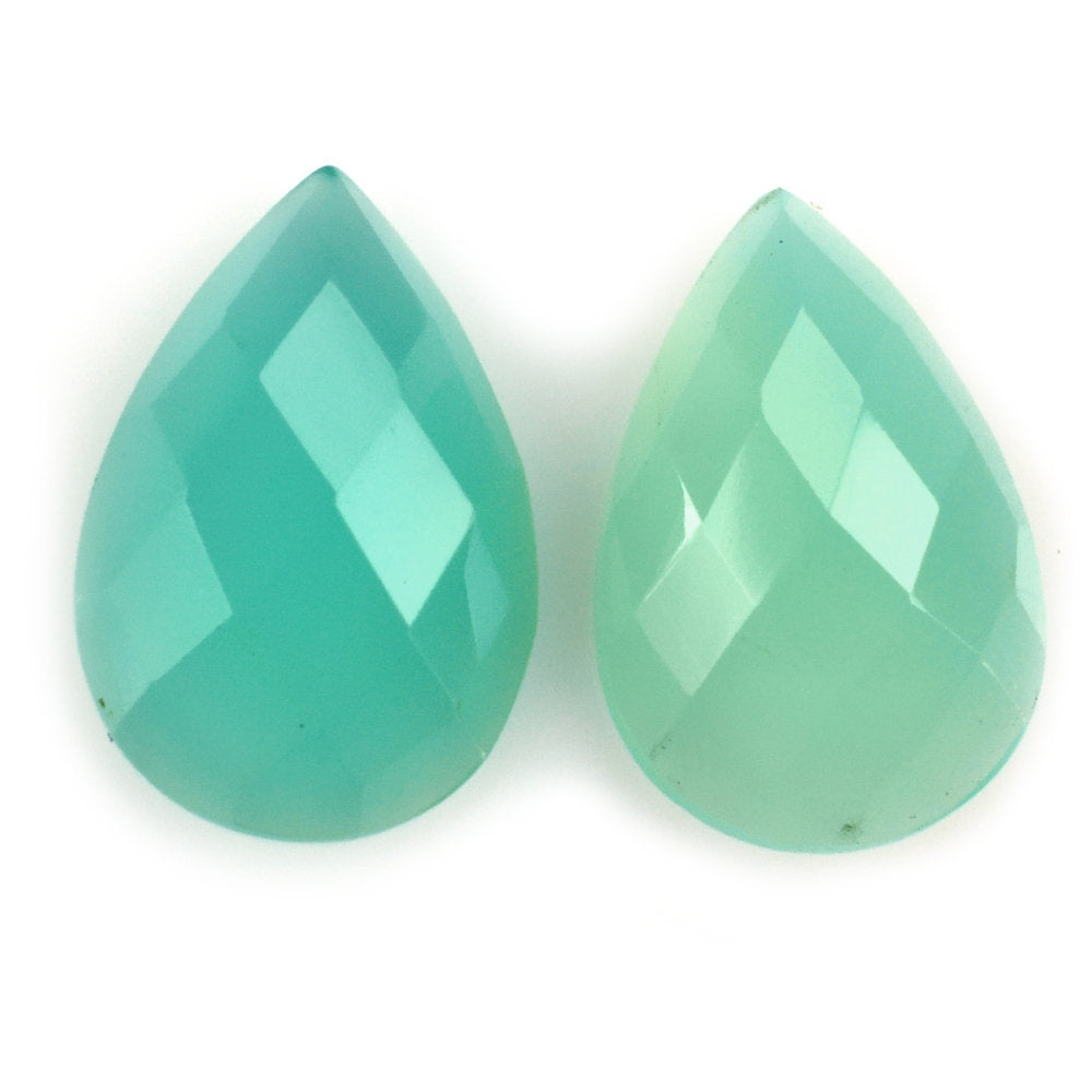 DYED CHRYSOPRASE CHALCEDONY CHECKER PEAR CAB 12X8MM 2.23 Cts.