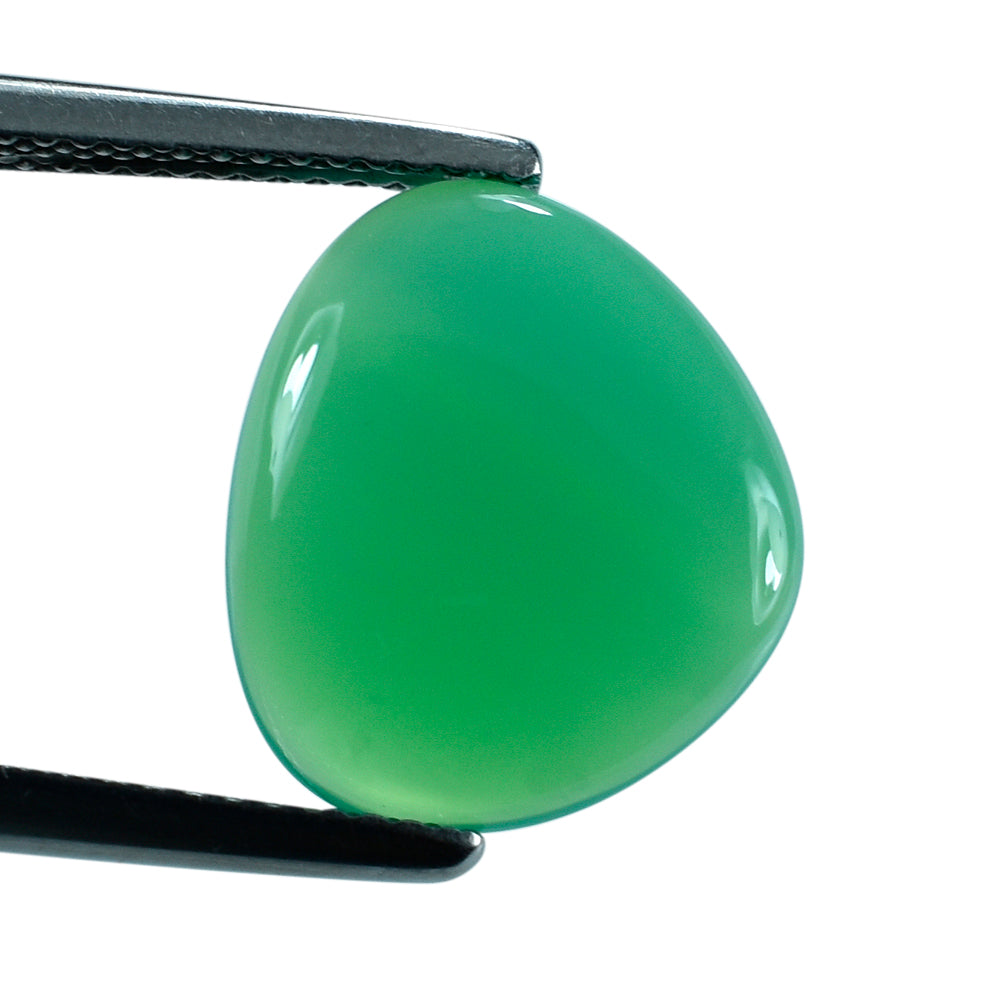 DYED CHRYSOPRASE CHALCEDONY IRREGULAR PEAR CAB 14.50X12.50MM 4.08 Cts.