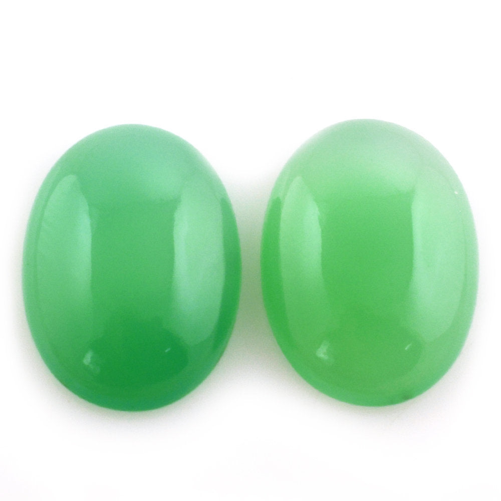 DYED CHRYSOPRASE CHALCEDONY OVAL CAB 18X13MM 8.85 Cts.