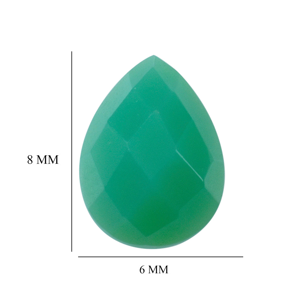 DYED CHRYSOPRASE CHALCEDONY CHECKER PEAR CAB 8X6MM 1.14 Cts.