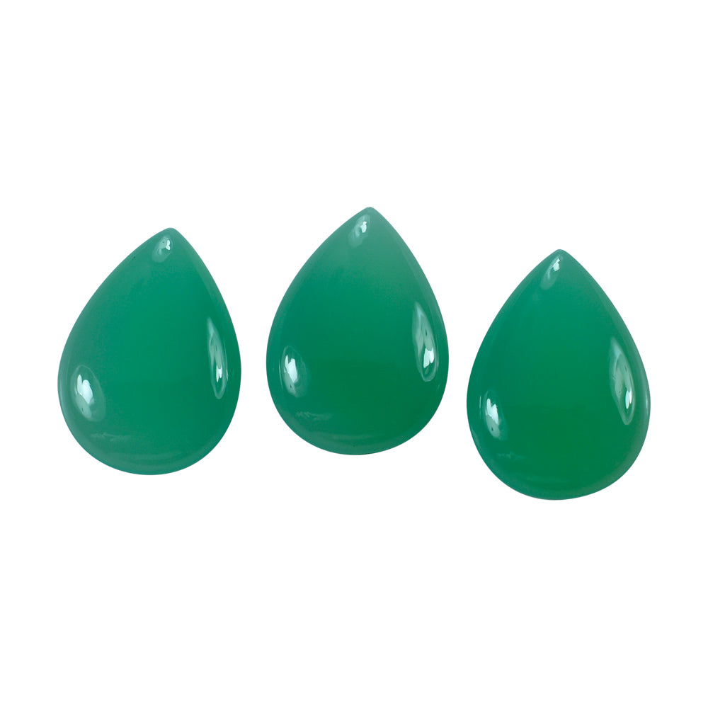 DYED CHRYSOPRASE CHALCEDONY PEAR CAB 18X13MM 6.88 Cts.