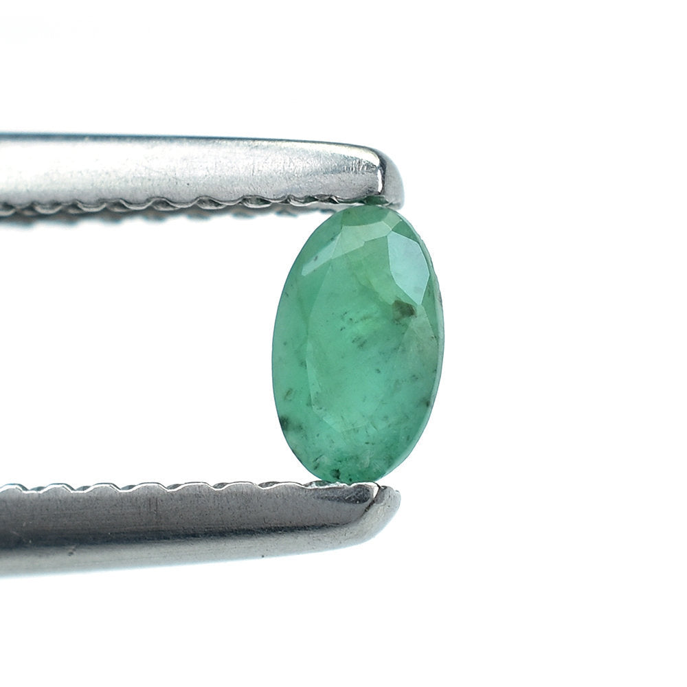 EMERALD CUT (MEDIUM/SI) OVAL 5.00X3.00 MM 0.17 Cts.
