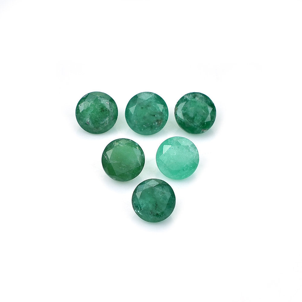 EMERALD STEP CUT (MEDIUM/WITH SOME BLACK SPOTS) ROUND 5.00X5.00 MM 0.43 Cts.