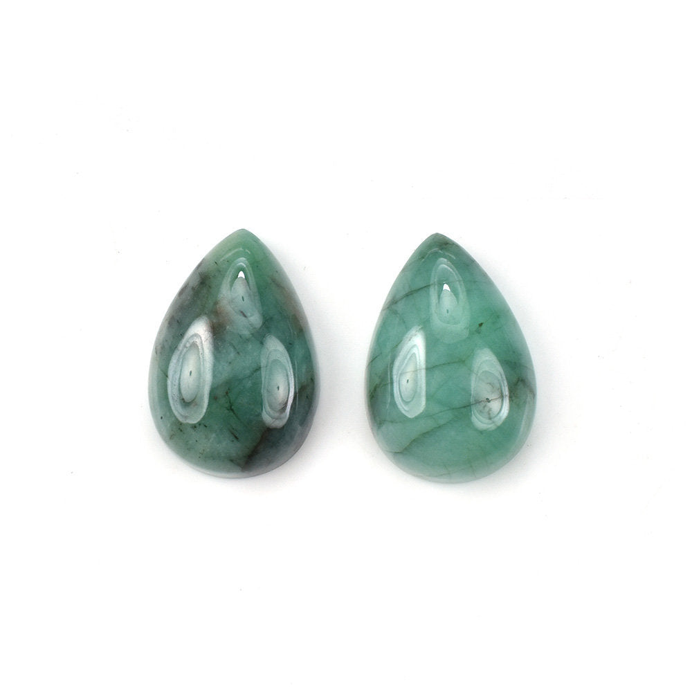 EMERALD PLAIN CAB PEAR (MEDIUM/WITH SOME BLACK SPOTS) 16.00X11.00 MM 7.25 Cts.