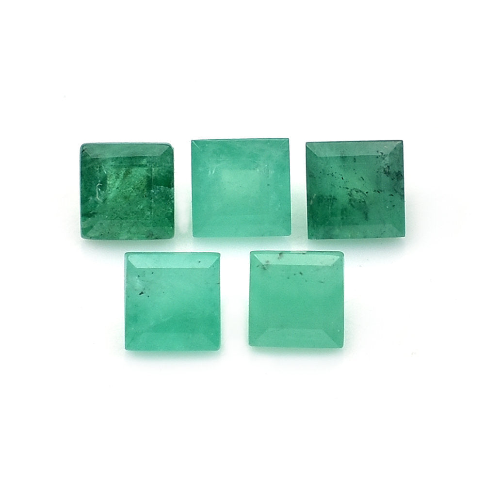 EMERALD STEP CUT (MEDIUM/SI) SQUARE 3.00X3.00 MM 0.14 Cts.