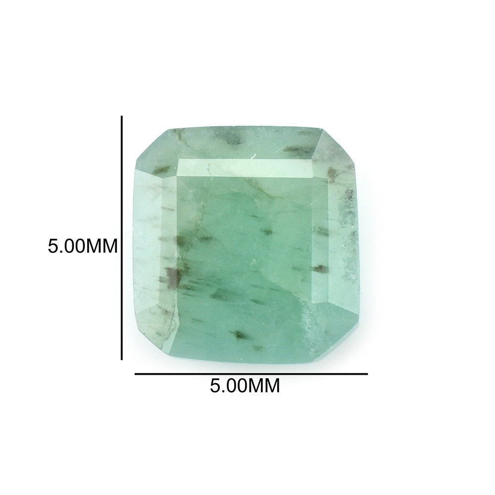 EMERALD BOTH SIDE TABLE CUT OCTAGON (DARK/MANY BLACK SPOT WHITE PACTH) 5.00X5.00 MM 0.37 Cts.