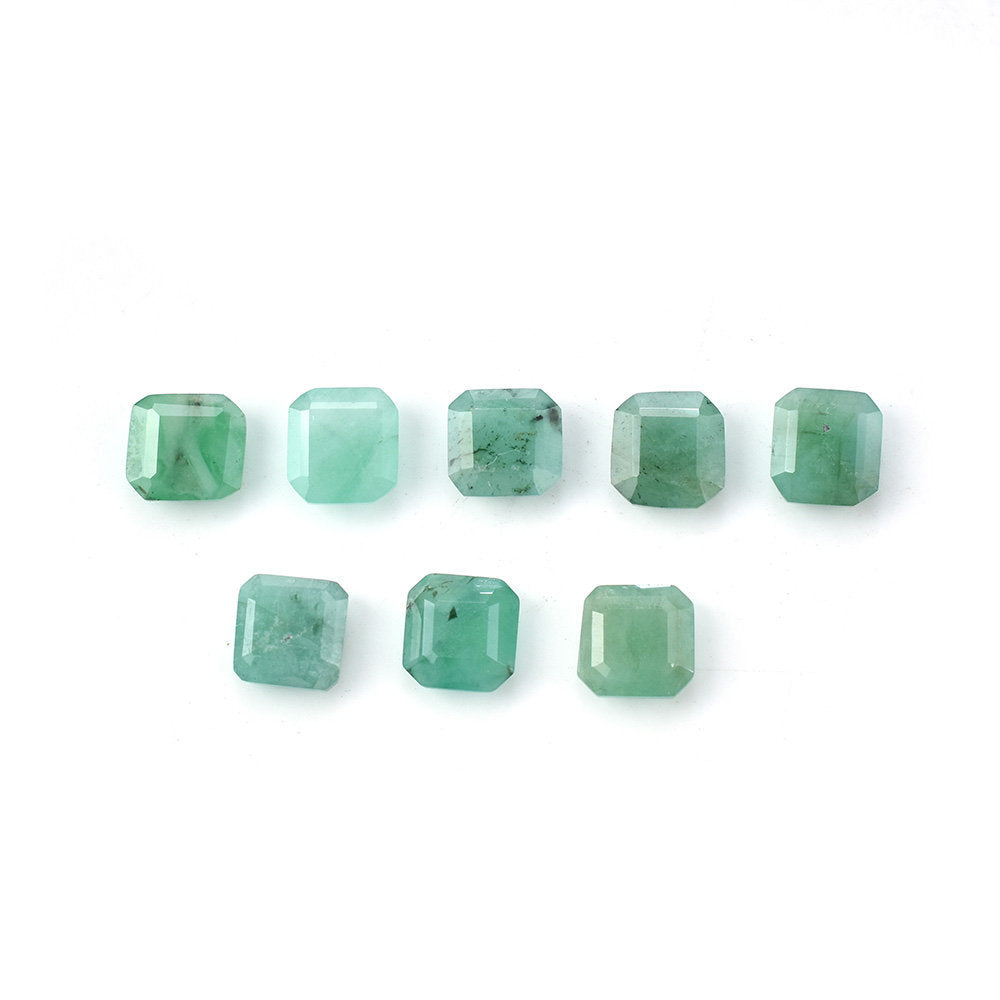 EMERALD BOTH SIDE TABLE CUT OCTAGON (MEDIUM/SOME BLACK SPOT WHITE PACTH) 5.00X5.00 MM 0.44 Cts.