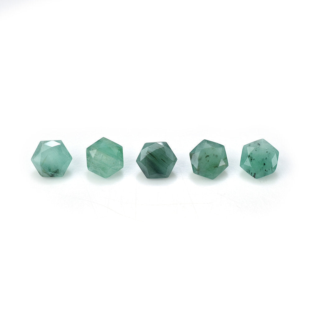 EMERALD CUT HEXAGON (MEDIUM/OPAQUE WITH SOME BLACK SPOTS) 4.50X4.50 MM MM 0.4 Cts.