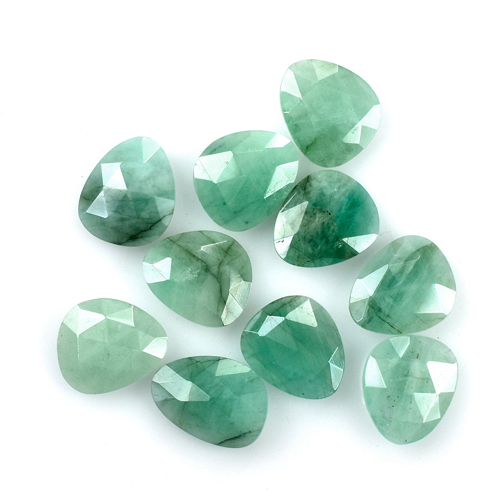 EMARLD ROSE CUT BRIOLETTE  IRREGULAR PEARISH 13X11MM 3.58 Cts.