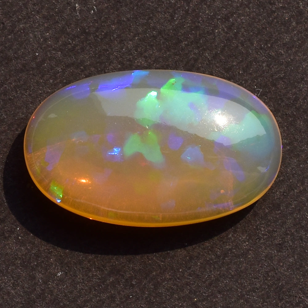 ETHIOPIAN OPAL PLAIN OVAL CAB 25.50X15.50 MM 13.70 Cts.