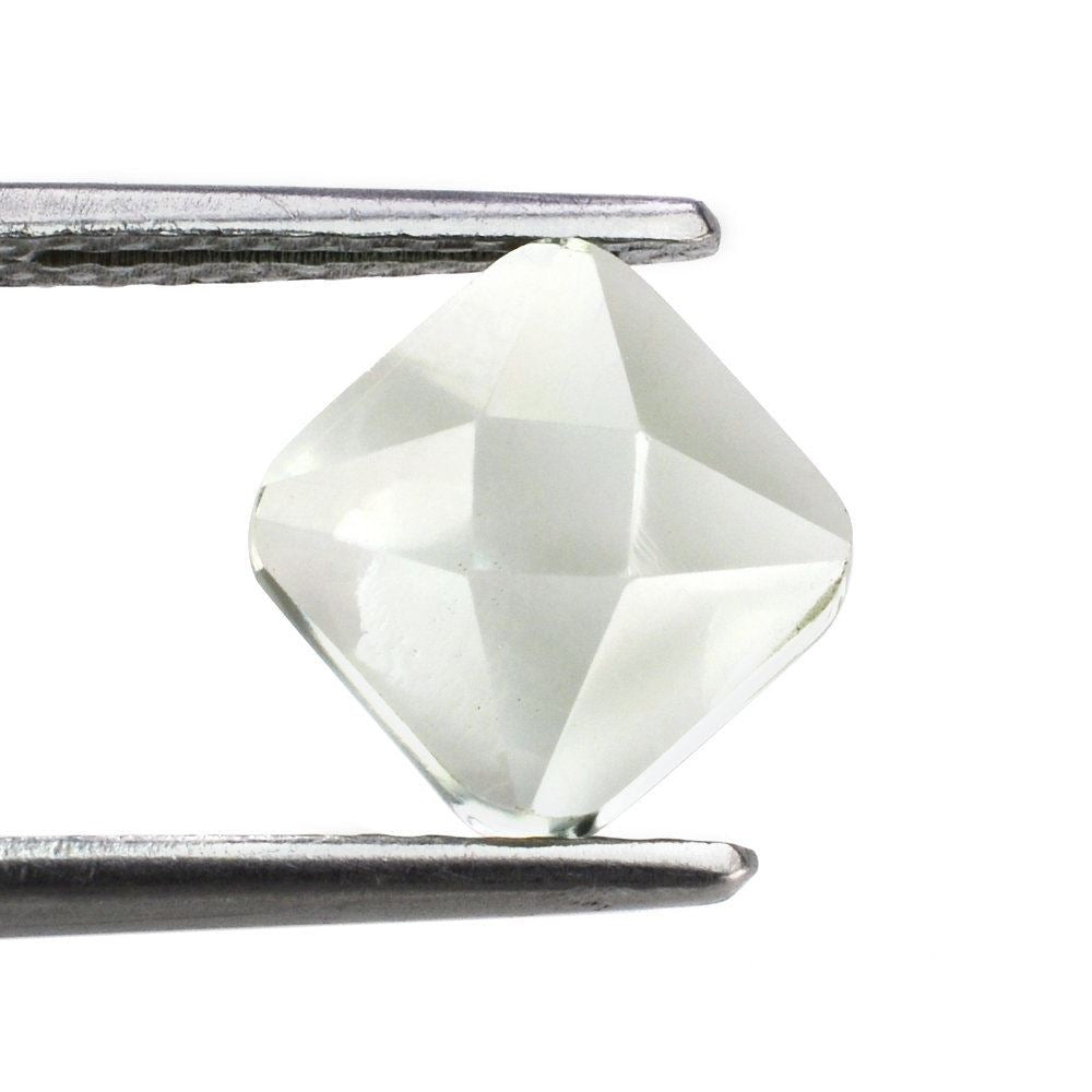 GREEN AMETHYST STAR CUT SQUARE CAB 8MM 3.00 Cts.