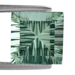 GREEN AMEHTYST CONCAVE CUT SQUARE (DES#48) 12MM 6.95 Cts.