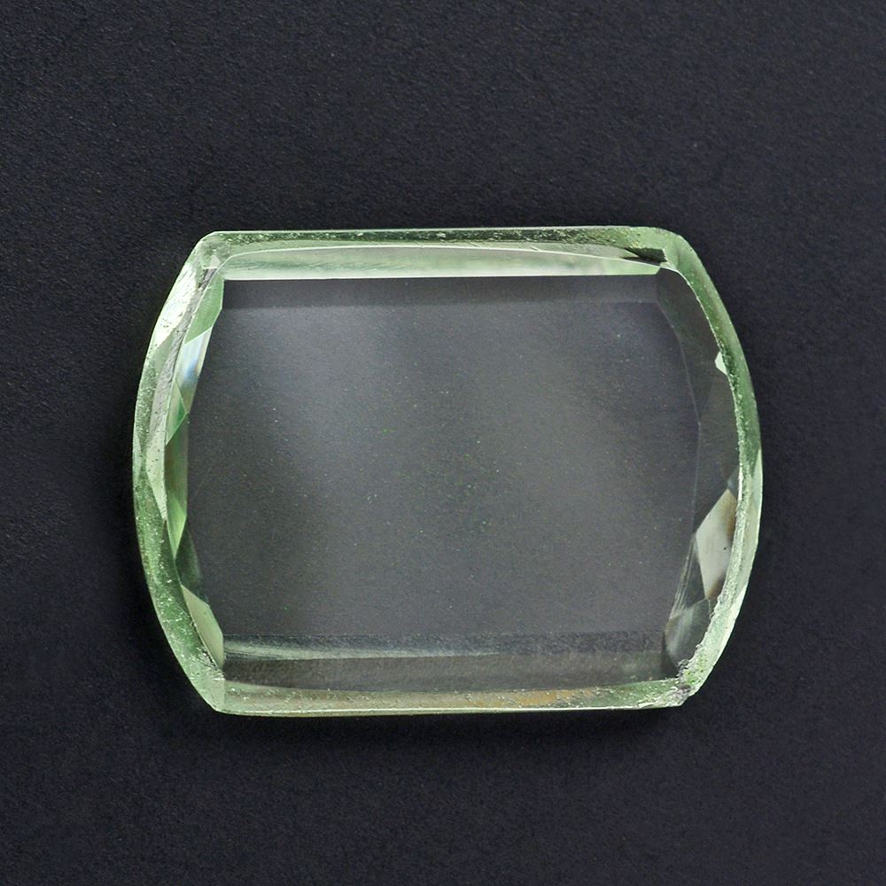 GREEN AMETHYST TABLE CUT FLAT BOTTOM SHIELD 20X15MM 9.23 Cts.