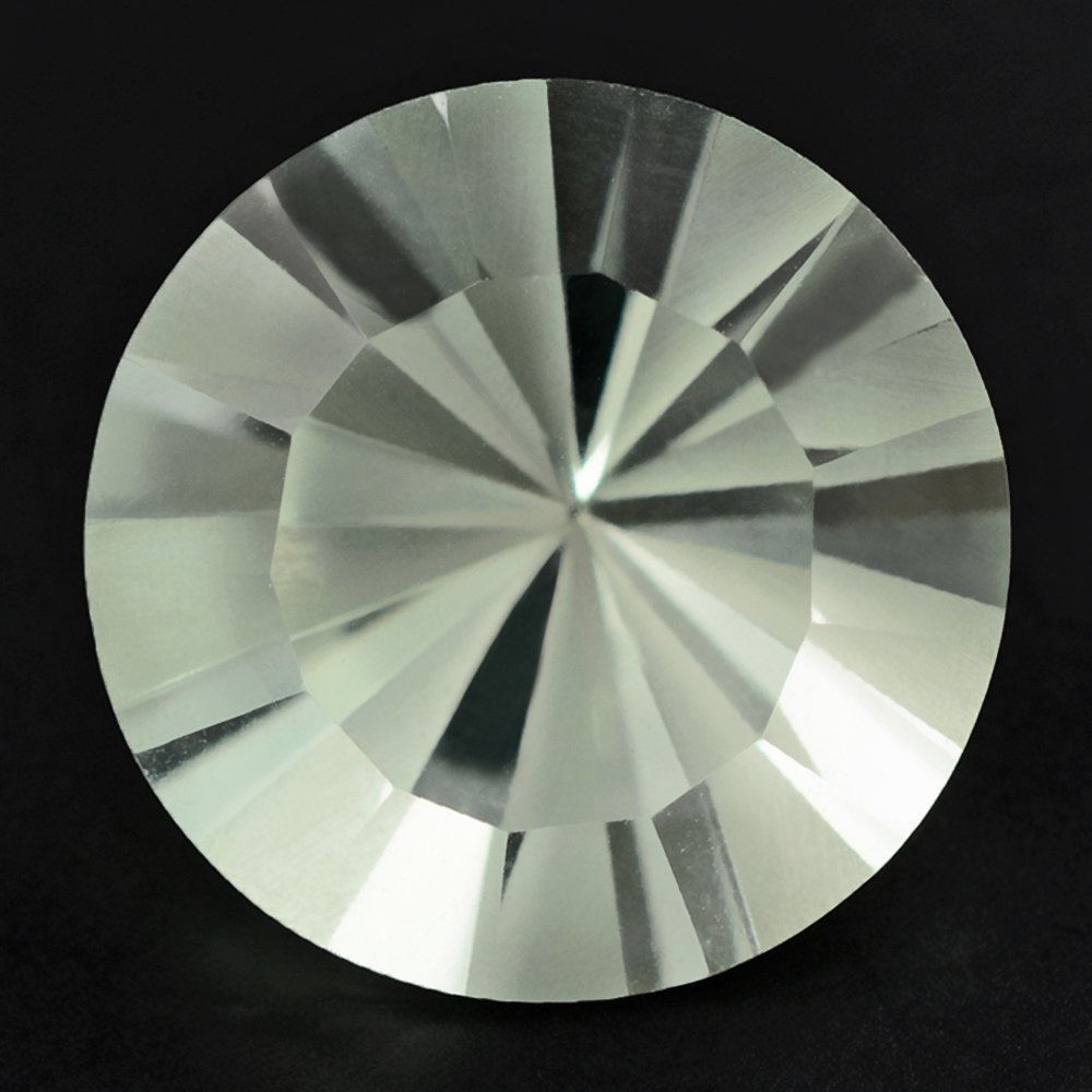 GREEN AMETHYST ROUND DIAMOND CUT WITH ONE FACE POLISH ONE UNPOLISH 17MM 14.15 Cts.