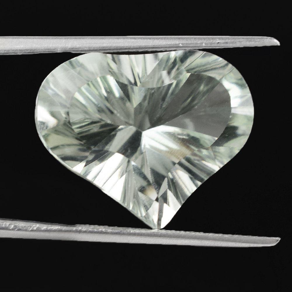 GREEN AMETHYST SPADE 20X16MM 13.86 Cts.