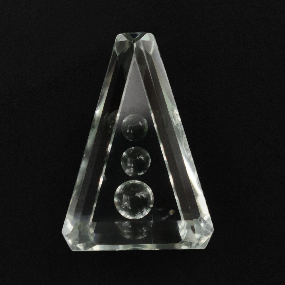 GREEN AMETHYST SUPPER BUBBLE TAPPER BAGUTTE 13X9MM 3.41 Cts.