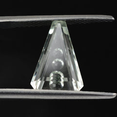 GREEN AMETHYST SUPPER BUBBLE TAPPER BAGUTTE 13X9MM 3.41 Cts.