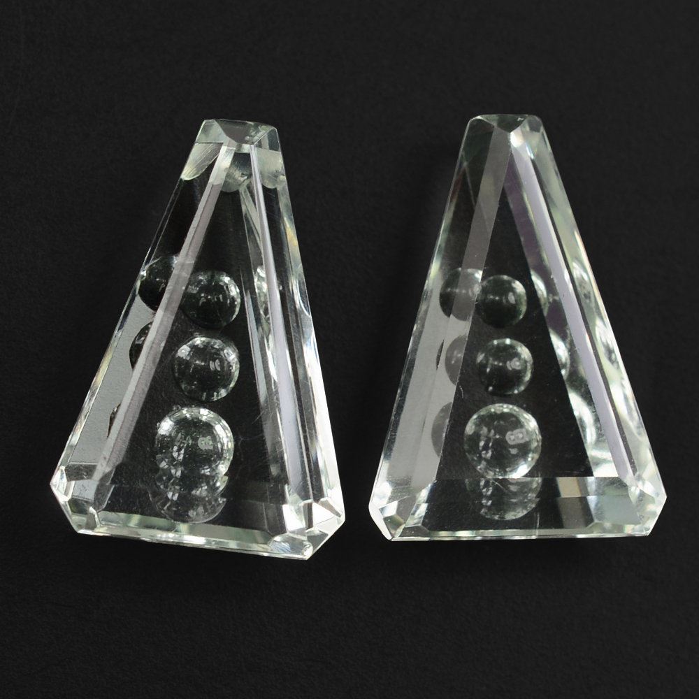 GREEN AMETHYST SUPPER BUBBLE TAPPER BAGUTTE 13X9MM 3.41 Cts.