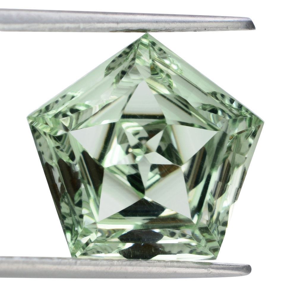 GREEN AMETHYST STAR PENTAGON (DES#95) 15MM 10.62 Cts.