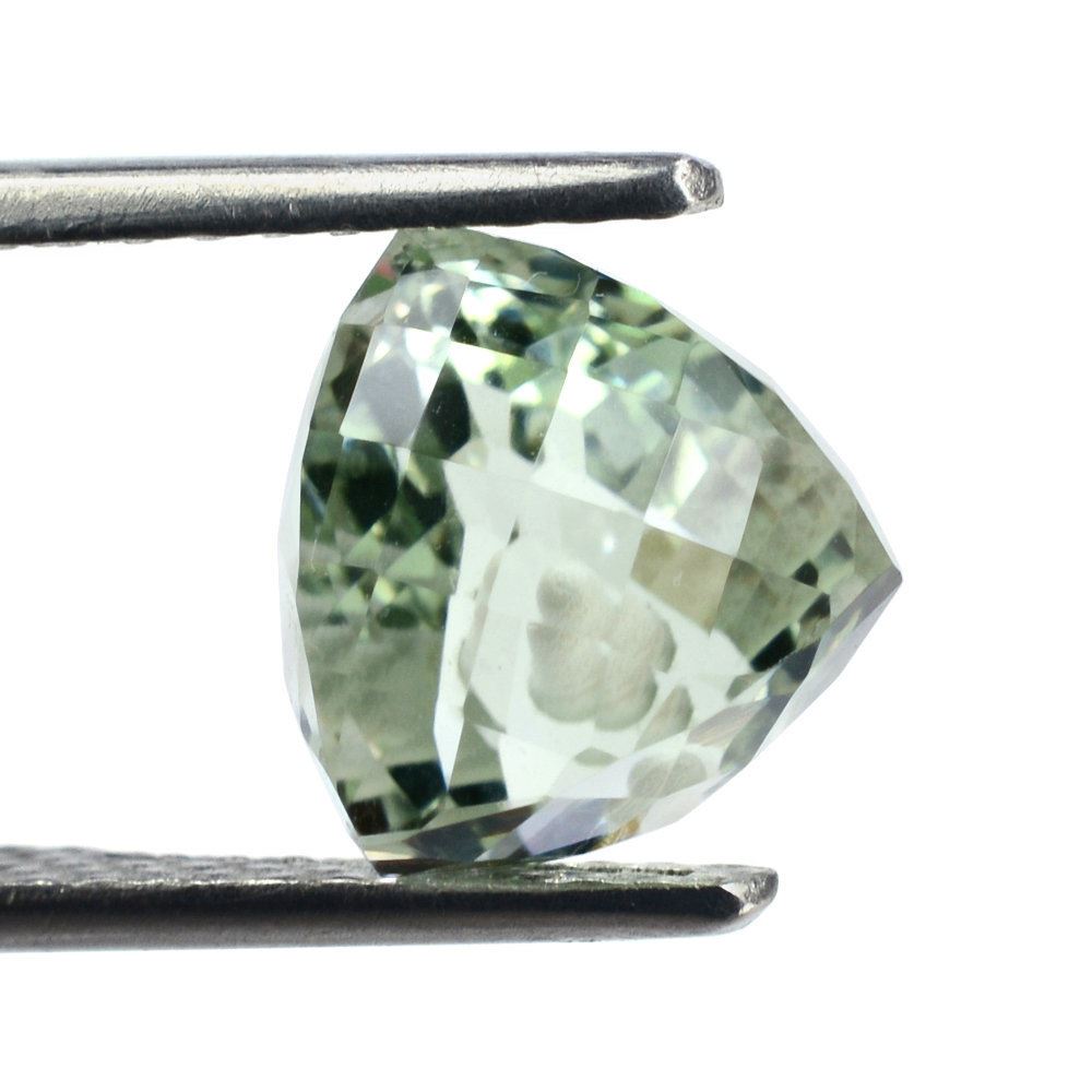 GREEN AMETHYST TRILLION CHOPASA (DES#39) (HALF DRILL) 10MM 5.44 Cts.