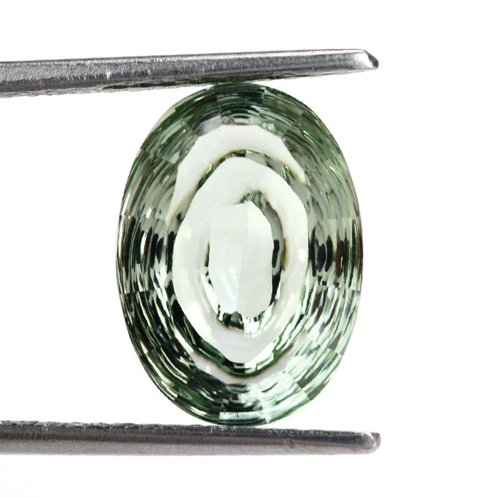 GREEN AMETHYST SWIRL CUT OVAL (DES#84) 14X10MM 5.50 Cts.