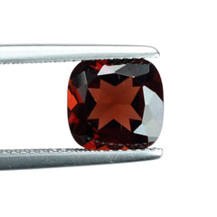 GARNET CUT CUSHION (OPEN RED/) 9.00X9.00 MM 3.8 Cts.