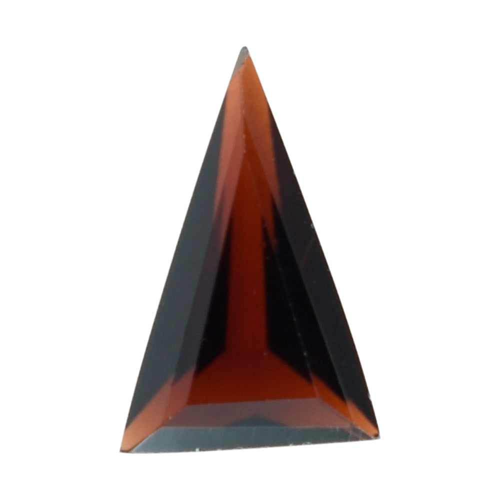 GARNET RED CUT TRIANGLE (DARK/CLEAN) 8.50X5.50 MM 0.74 Cts.
