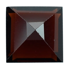 GARNET RED CUT SQUARE (DARK/CLEAN) 7.00X7.00 MM 2.14 Cts.