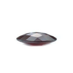 GARNET RED CHECKER BRIOLETTE OVAL (MEDIUM/CLEAN) 18.00X13.00 MM 11.35 Cts.