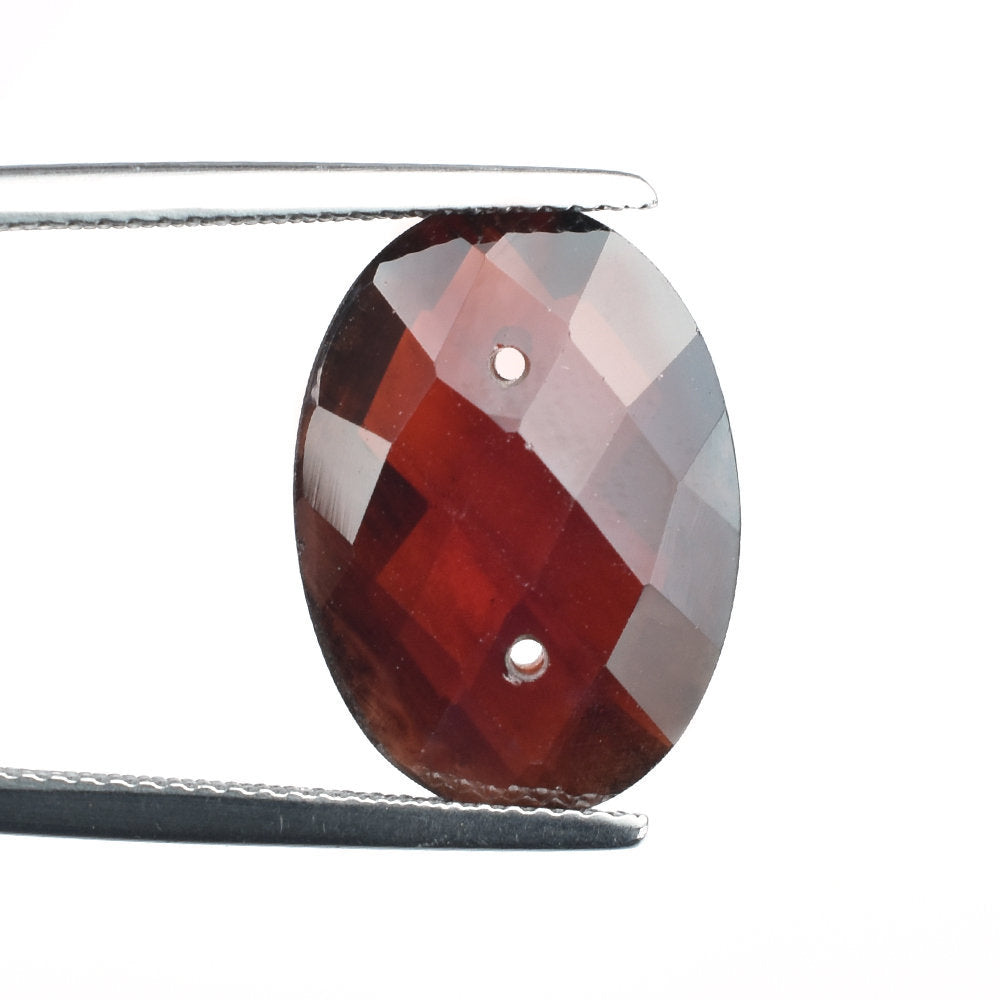 GARNET RED CHECKER BRIOLETTE OVAL (MEDIUM/CLEAN) 18.00X13.00 MM 11.35 Cts.