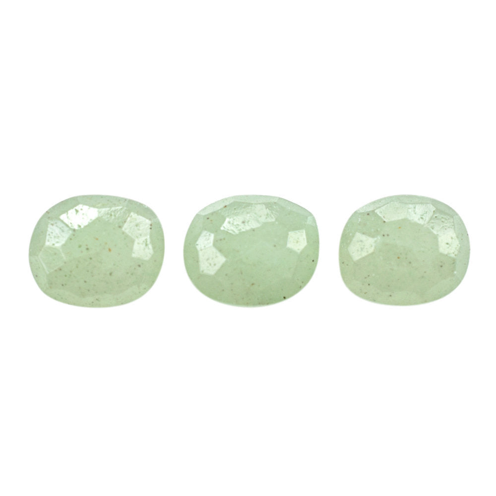 GREEN AVENTURINE IRREGULAR FACETED BRIOLETTE CUSHION (LIGHT GREEN)(OPAQUE) 7.15X6.20 MM 1.20 CTS