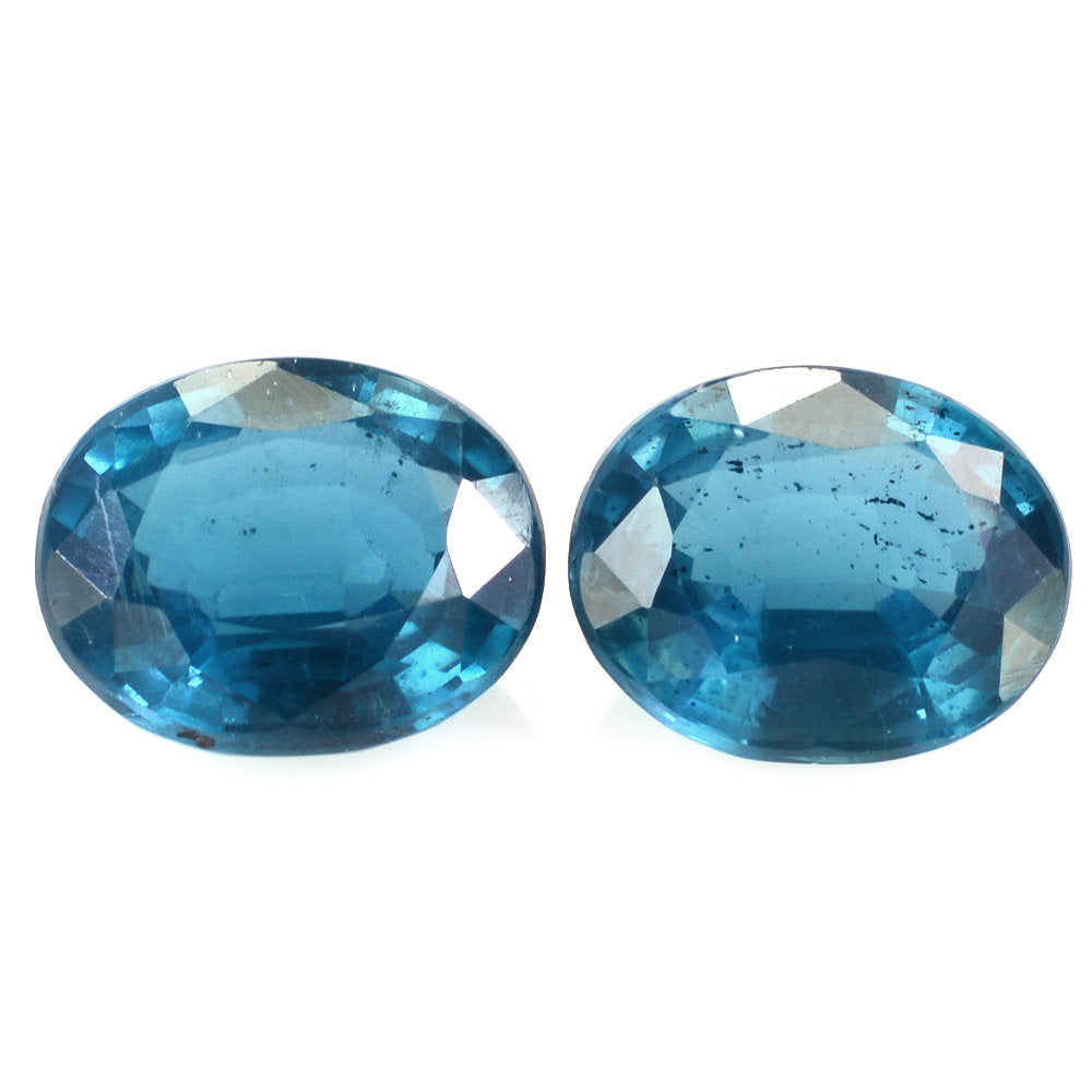 GREEN KYANITE CUT OVAL 11X9MM 4.35 Cts.