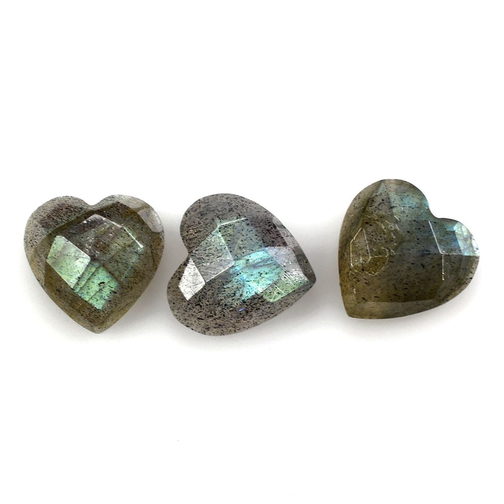 LABRADORITE CHECKER HEART CAB 8MM 1.77 Cts.
