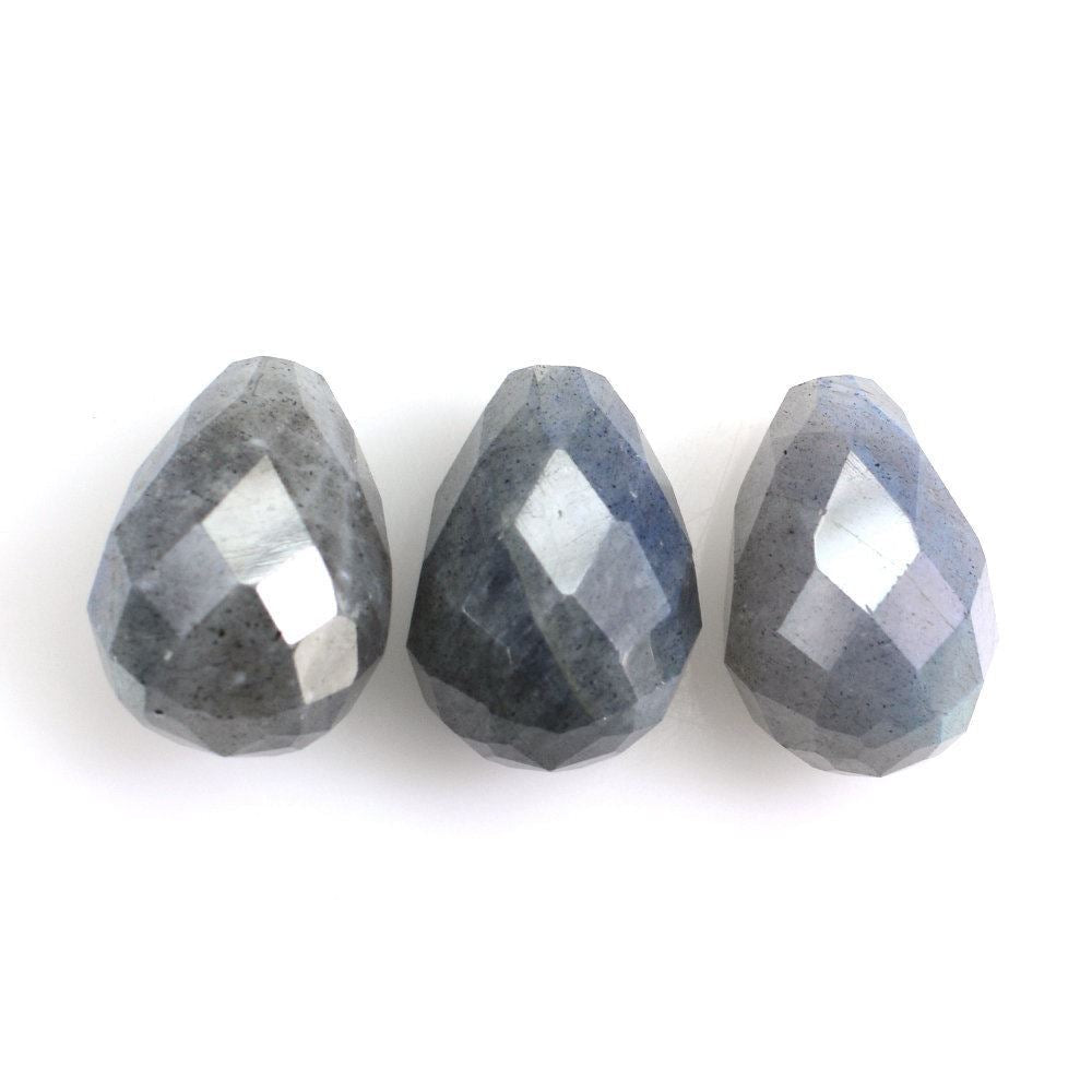 GREY LABRADORITE FACETED DROPS (HALF DRILL) 14.50X10MM 9.14 Cts.