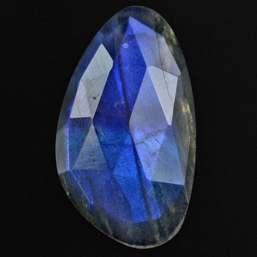 GREY LABRADORITE ROSE CUT IRREGULAR PEARISH CAB 25X14MM (BLUE/HI) 9.97 Cts.
