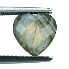 GREY LABRADORITE CHECKER CUT BRIOLETTE HEART (COPPER SHINE) 10MM 2.88 Cts.